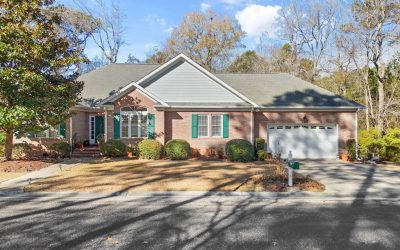 Ranch Style Retreat: 1187 Woodbridge Lane SW